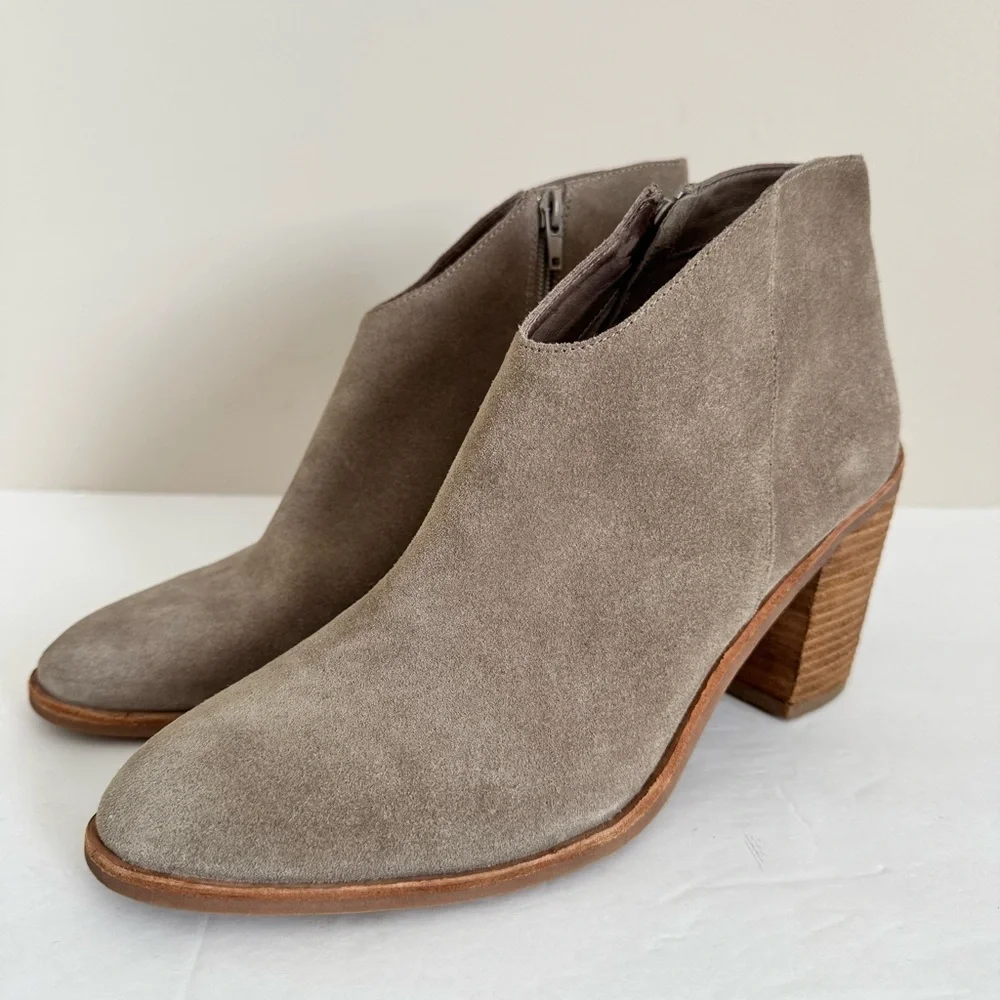 Jeffrey Campbell Laszlo Tan Taupe Suede Block heel Ankle Boots 11